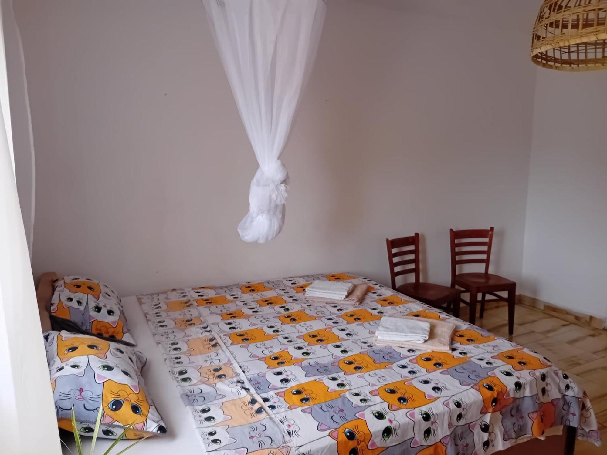 Fhs Foundation House Bijilo Екстериор снимка