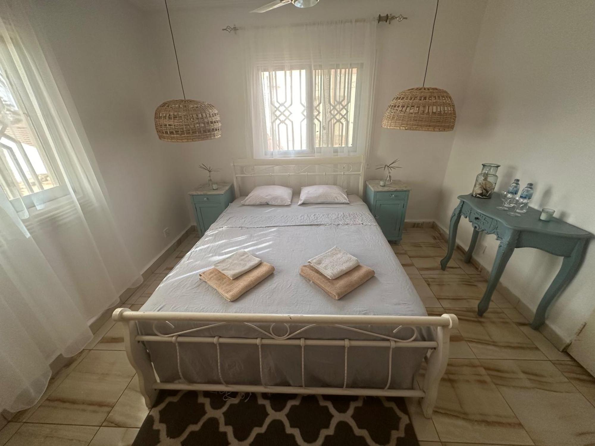 Fhs Foundation House Bijilo Екстериор снимка