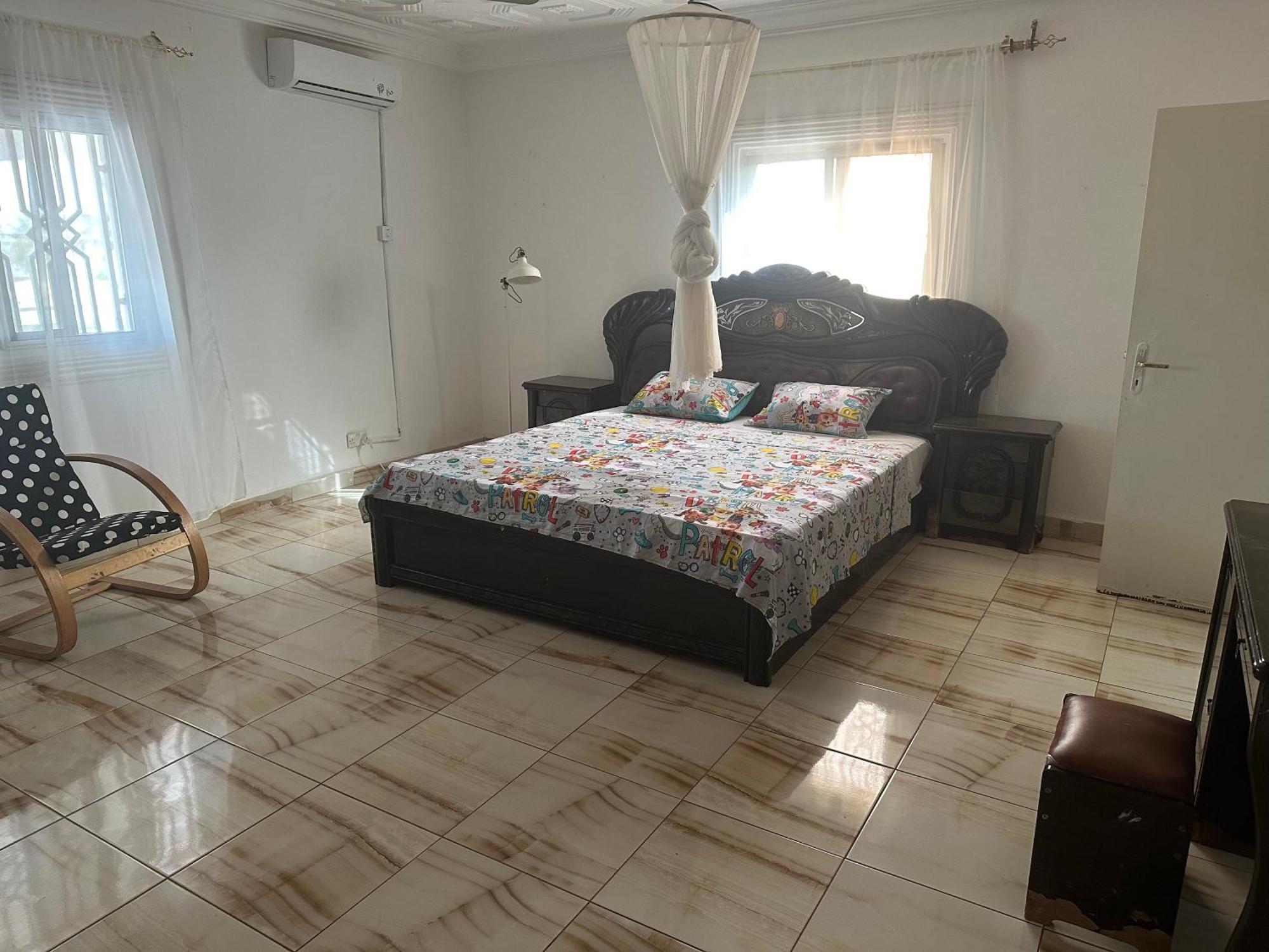 Fhs Foundation House Bijilo Екстериор снимка